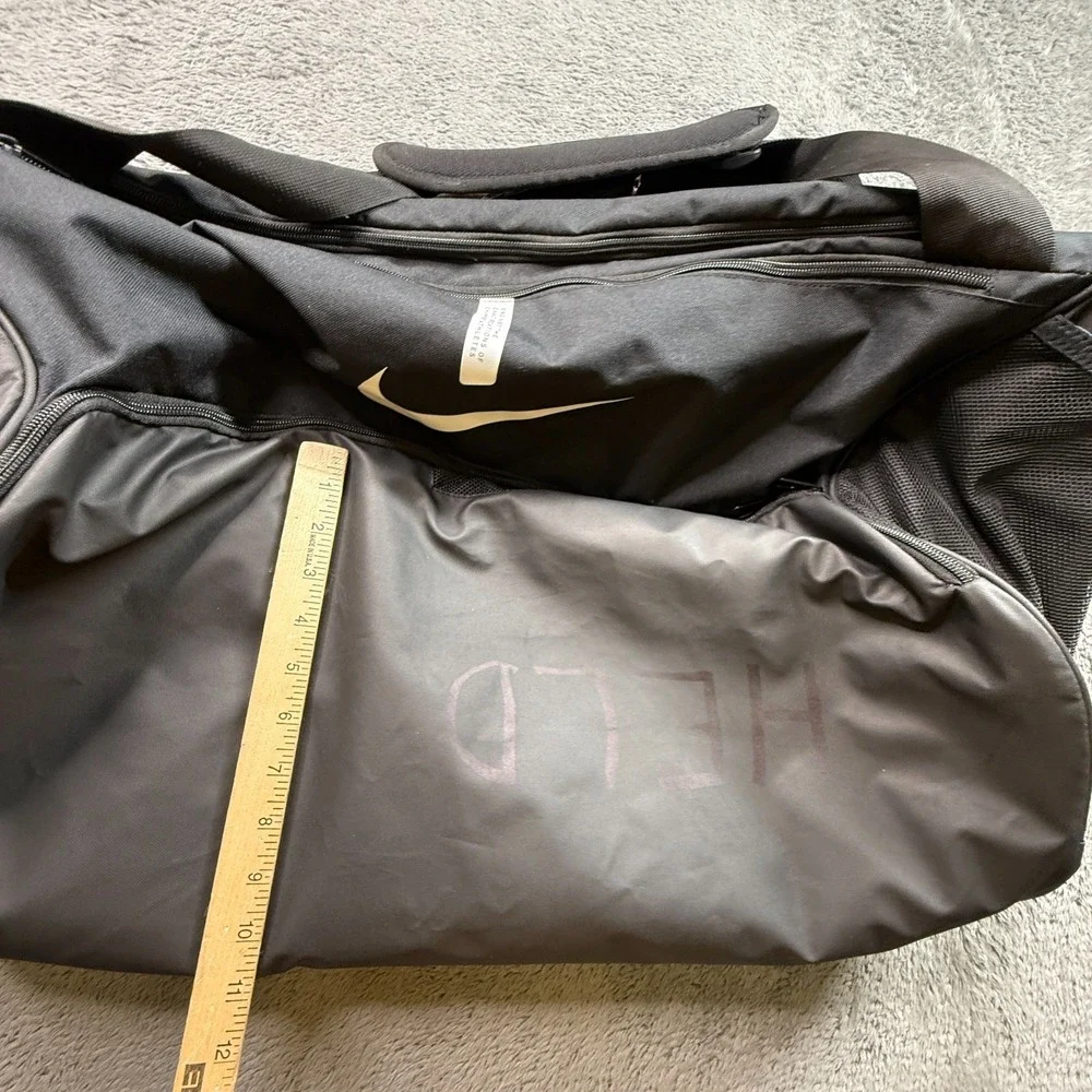 Nike Academy Team Duffle Bag Basketball Gym Lifting Gear Black bag CU8090-010